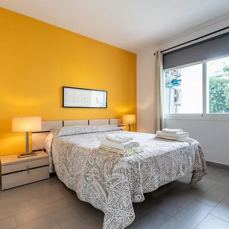 Apartamento Steps From Puerto Marina *